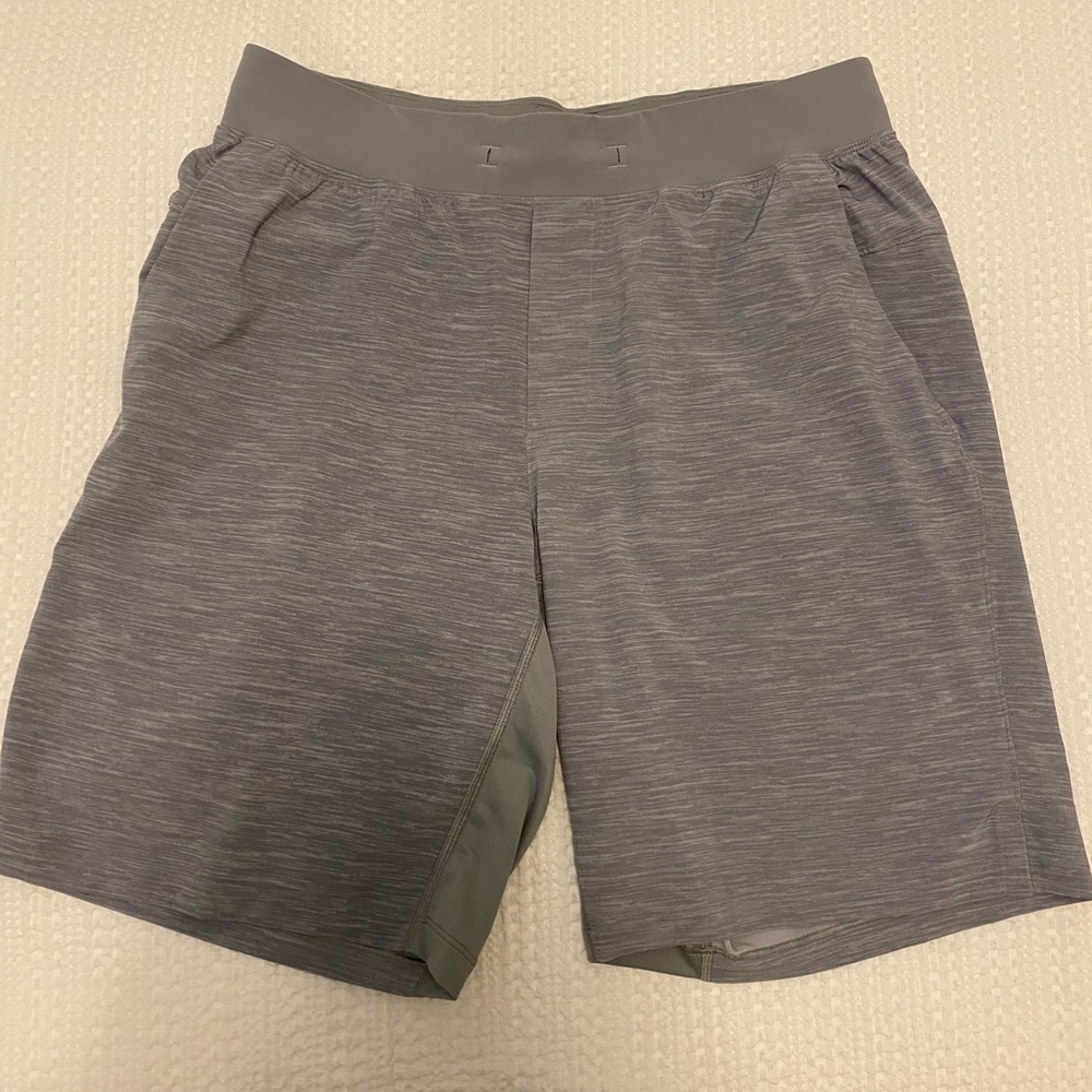 Lululemon Shorts THE Short 9” Linerless Large